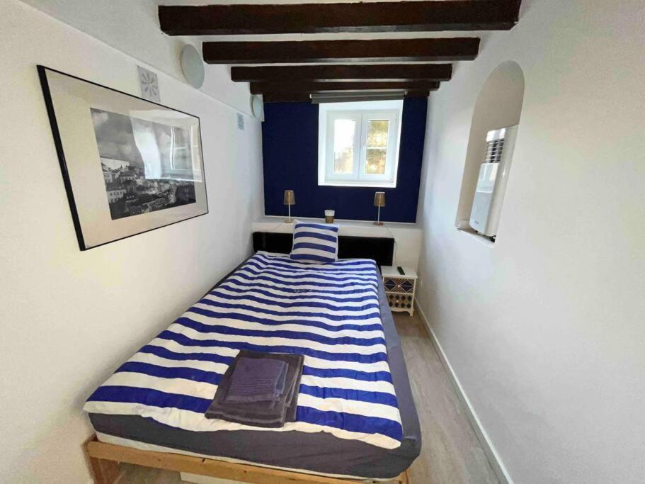 Mouraria 3 - Historic Duplex Apartment Lisbon Exterior photo